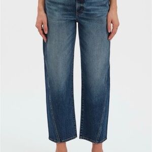 DAZE High Rise Barrel Leg Ankle Jean